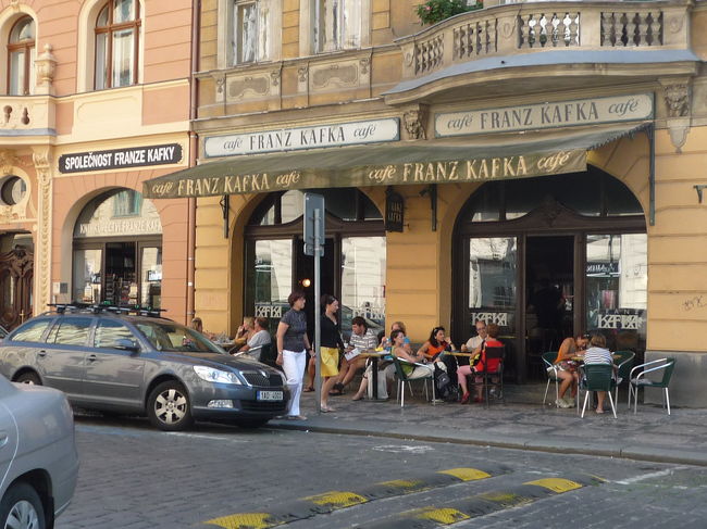 チェコ出身の有名作家といえばカフカ！<br /><br />そんなカフカの世界を楽しむことのできるカフェ・フランツ・カフカはユダヤ人地区の近く。