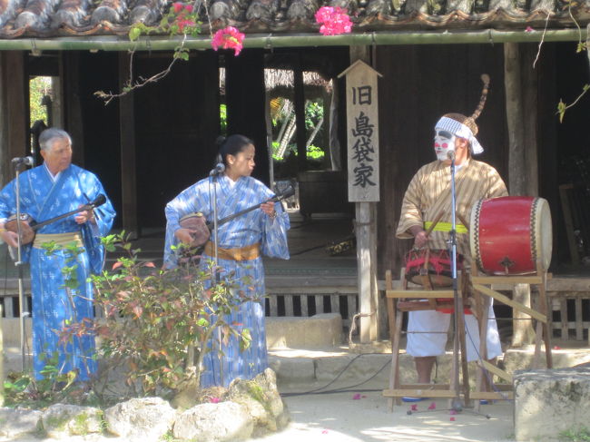 10：00〜パレードが始まります。<br />これが見たくて今回早い時間に来ました。