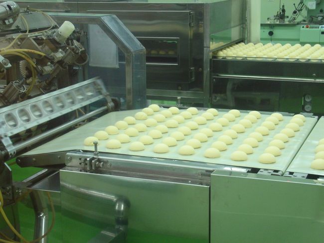 カスタードクリームを包んで出来上がったのは･･･。