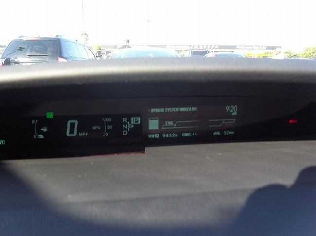 9452マイルです。<br />キロに変換すると、<br />9452×1.6キロ＝15123.2キロ！<br /><br />よう走りました。。