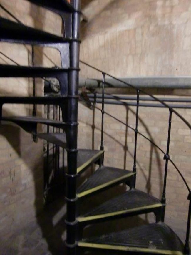 ここから、階段でさらに上へ。