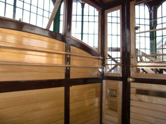 先客がいたので、最前列の<br />客車には乗れませんでした・・。