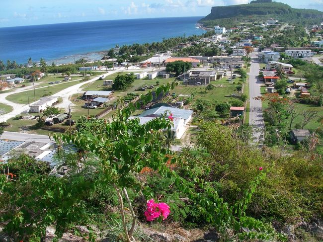 ここから、叫ぶと、村の人が手を振ってくれる。<br /><br />という話は。<br /><br /><br /><br />ほんとだった。