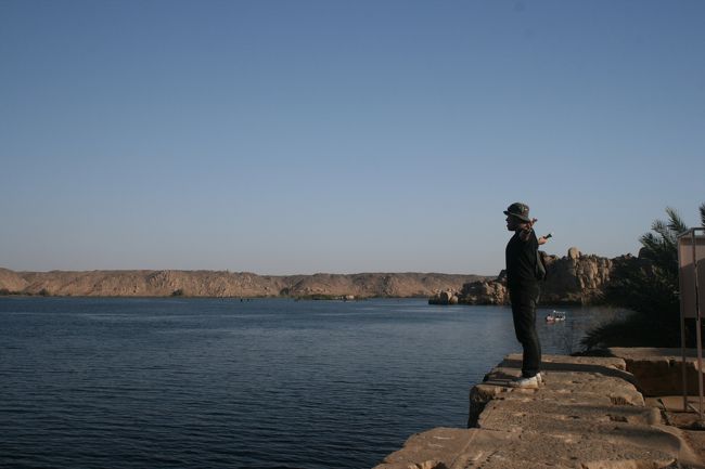 フィラエ島よりナイル川を望む