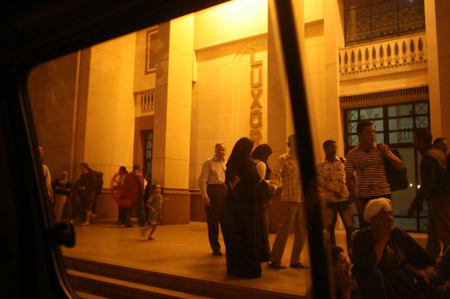ルクソール駅に到着です！！<br />列車はきっかり時間通りに運行
