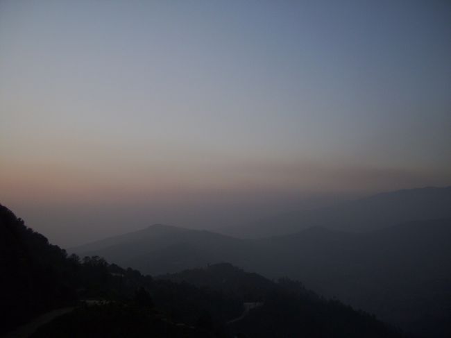 <br />昨日は昼寝したんで夕方の瞬間見れなかったんで、<br />もう1泊することに。