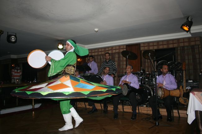 ベリーダンスショウは期待してたほどでも？