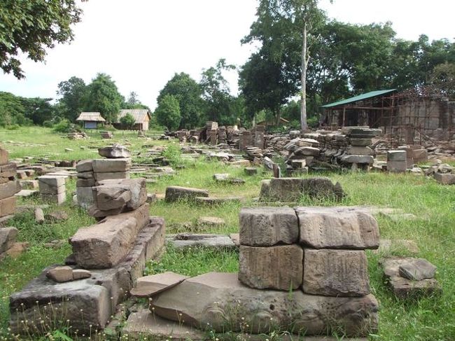 修復中。一応何かの順番に並んでいるよう。。。