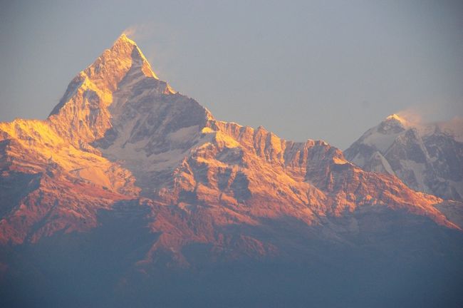 同　上<br />＊マチャプチャレ＆アンナプルナ?峰<br />