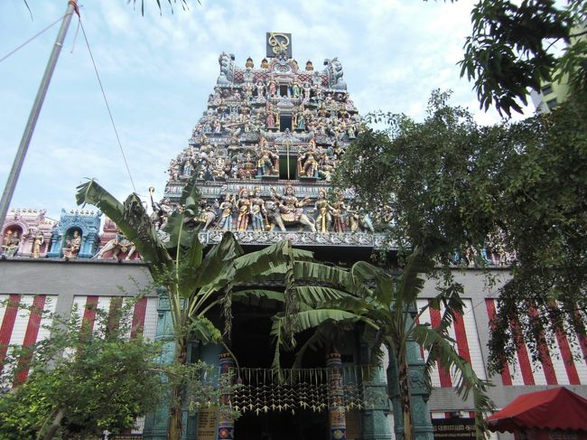 ヒンドゥー教の寺院です。懐かしい！