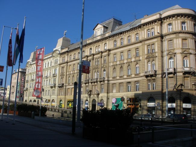 ウェストエンドから西駅へ