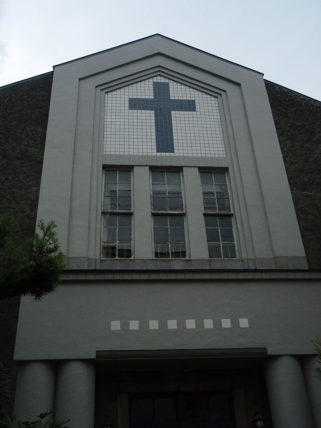 孔子廟近くの古そうな教会。