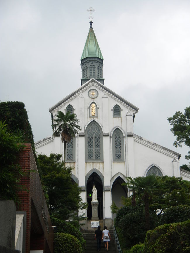 天主堂でちょっと休憩。<br /><br />ぴったんこカンカンで<br />ぴったん子さんが来てたよな〜<br />と思いながら見学。