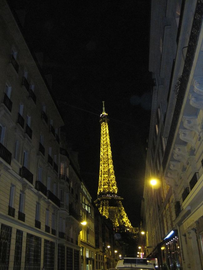 エッフェル塔<br /><br /><br /><br /><br /><br />プライスレス