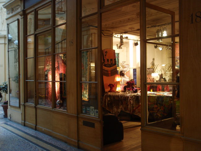 素敵な生地屋さん。