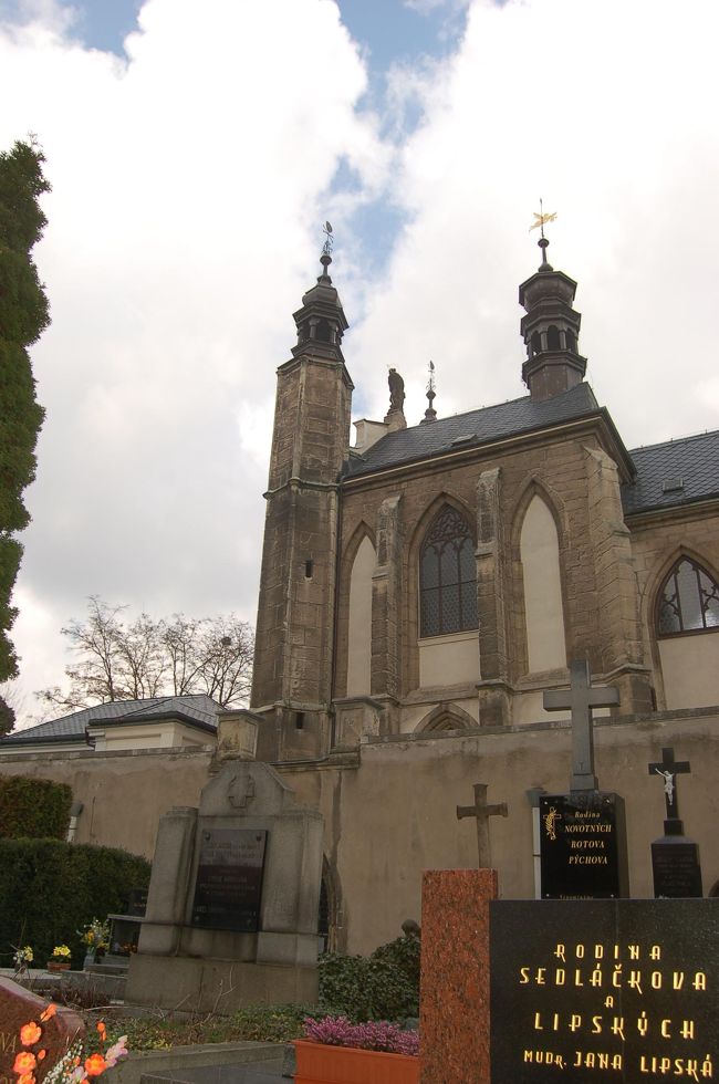 墓地教会　外観