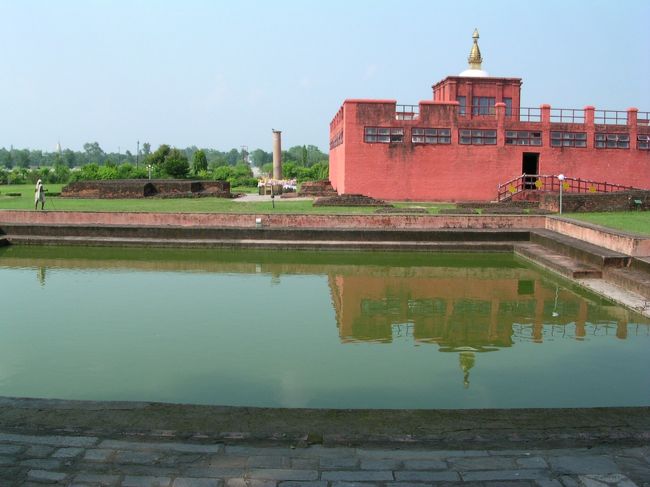 シッダールタ王子の産湯として使われたというプスカリニ池。