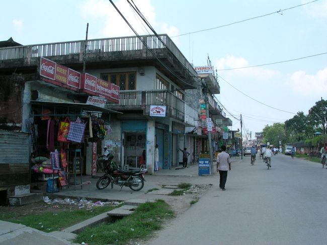 バイラワの町に戻ってきました。