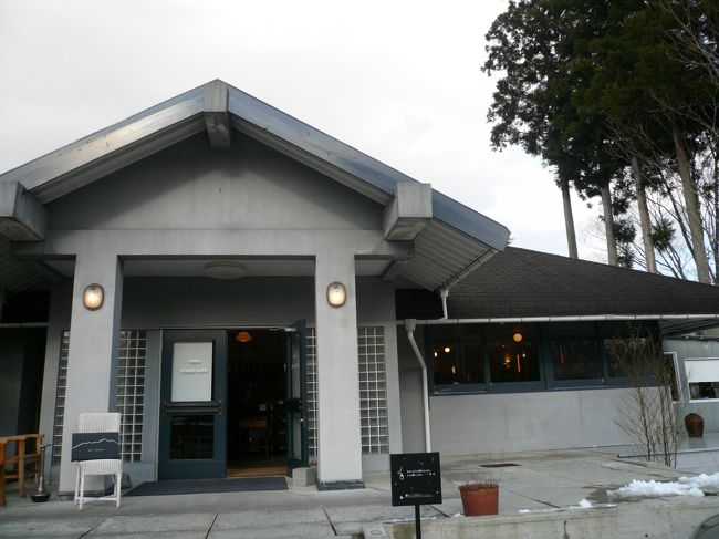 「nasu syozo cafe」　にて一休み。