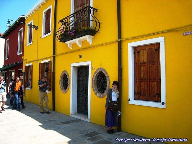 ムラーノ到着。<br />この壁の色！日本じゃありえないでしょ。