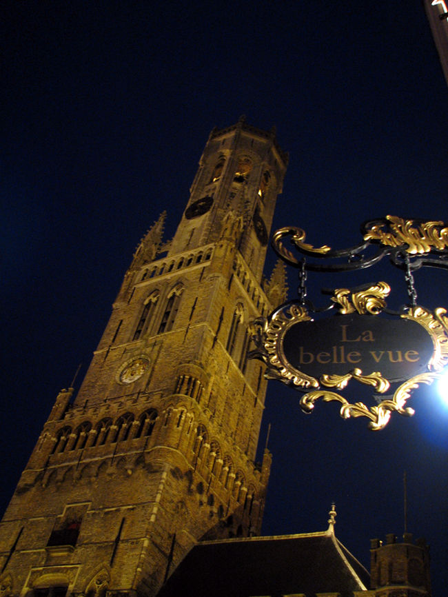 ベルフォートです。<br />お店の看板も中世風です。<br />