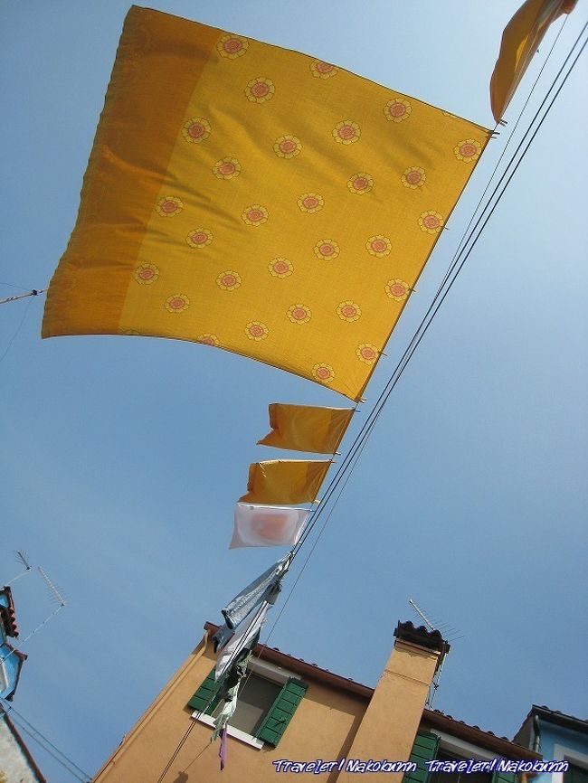 風にそよぐ洗濯物。