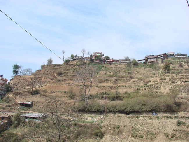 小高い丘を越えるとその向こうにまた別の小高い丘が・・・。