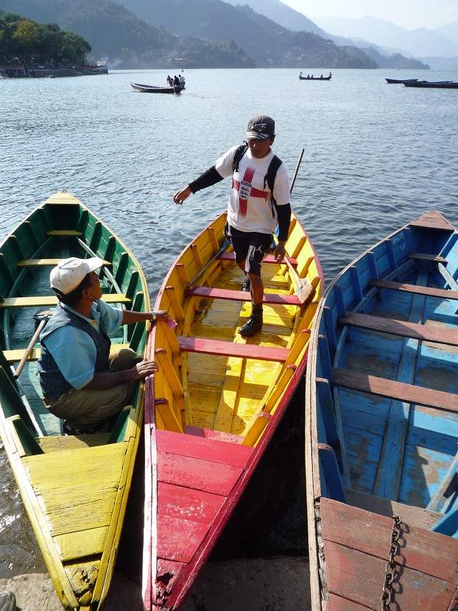 レイクサイド到着。<br /><br />おじさん、お疲れ。