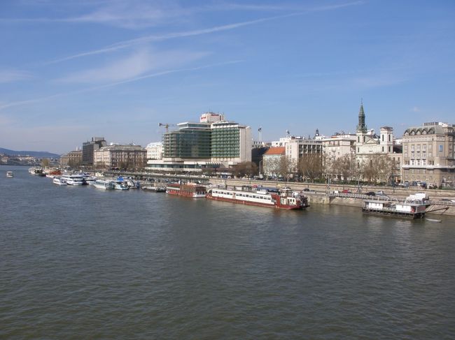 ドナウ川沿いのペスト地区