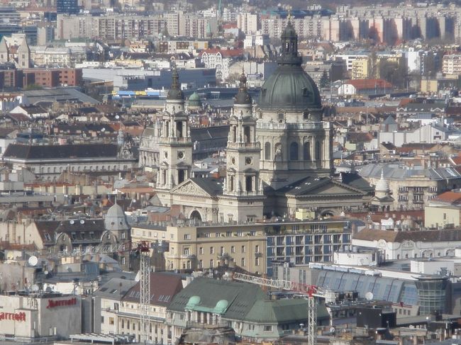 聖イシュトヴァーン大聖堂のアップ