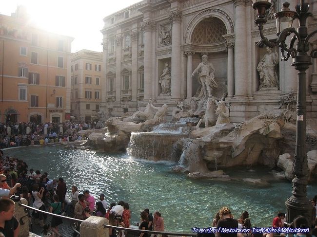 トレビの泉。<br />大迫力だった。