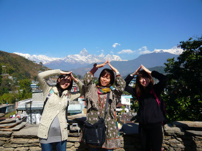 やまーー！！！<br /><br />いけにえ用の鶏を持ってる人がいたりで<br />実はこんなお気楽な場所ではございません。<br />とても神聖なところです。