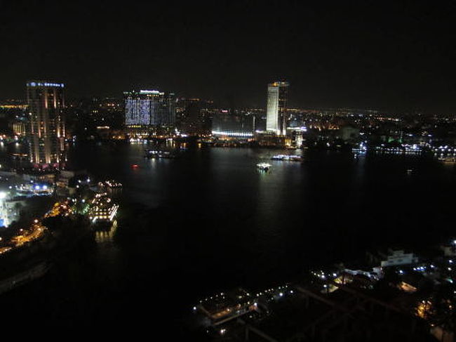 ナイル川の夜景