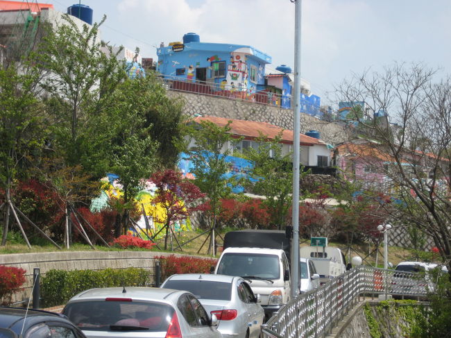 結構な傾斜地で階段が多いです。