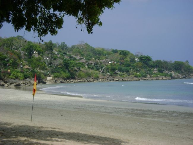  サンベッドから見たヴィラ。この風景も大好き！