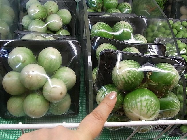 瓜の仲間か？なすの仲間か？<br />大きさはこのくらいです。<br />可愛いでしょ？<br />