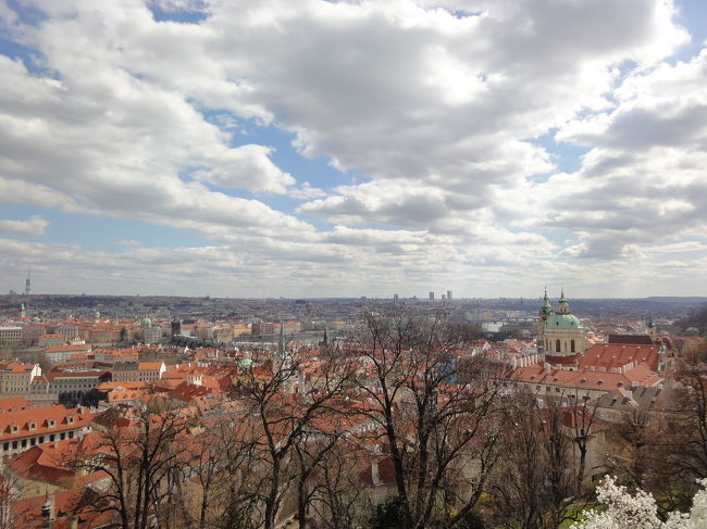 雲がいい感じを出している<br />海外の空ってなぜかよく見える