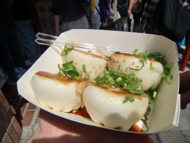 さっぱり味かピリ辛ソースどちらかを選べるのですが、<br />いい加減満腹のシメにこのさっぱり味が最高でした。<br />おいしかったです。