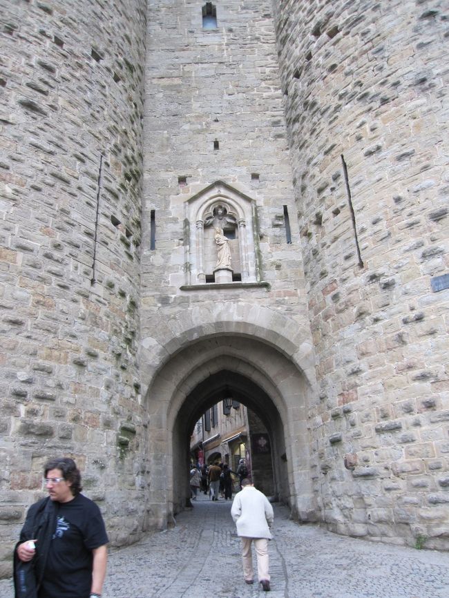 シテ内部に潜入です！！！！