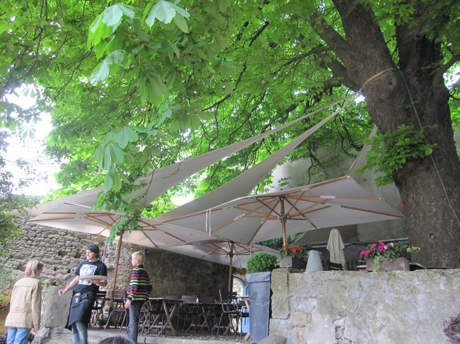 オススメカフェの中。