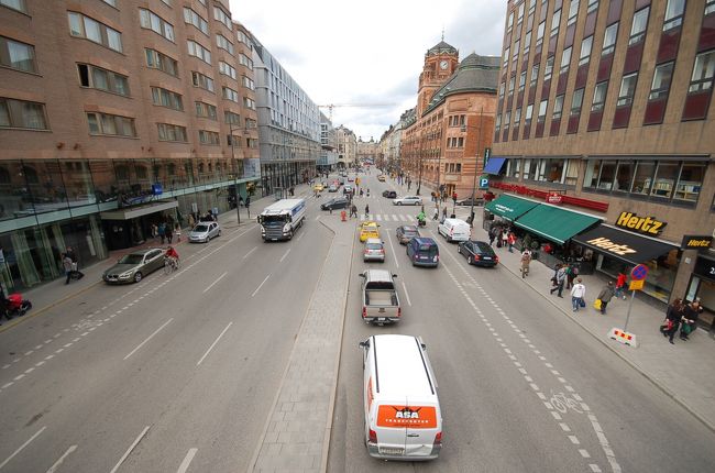 駅前のメインストリート