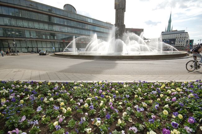 センゲル広場の噴水です