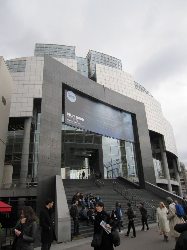 オペラ・バスティーユ。