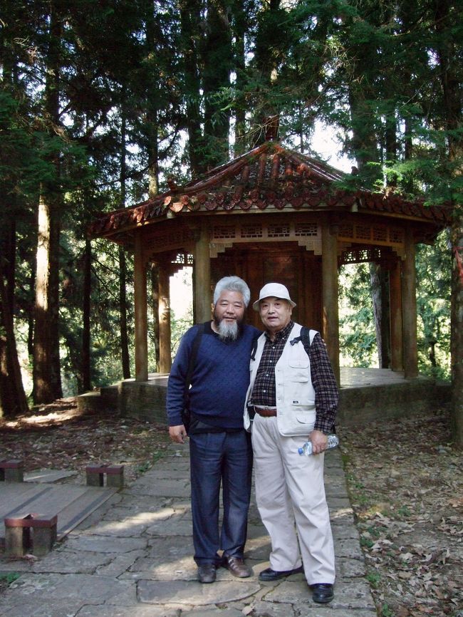 わ！！<br />出た〜〜っ！<br />子泣きじじい！！<br /><br />あ、同行の方でした。。。(^灬^；ゞ