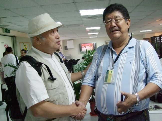 次第に仲良くなっちゃって、電話番号や連絡先などを交換し合ったそうです。<br />いやはや。。。