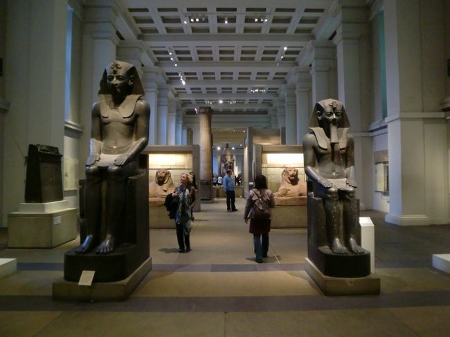 館内には古今東西の遺産が沢山展示されている。<br />大英帝国時代に収集したもので、エジプトの遺産も多い。<br />