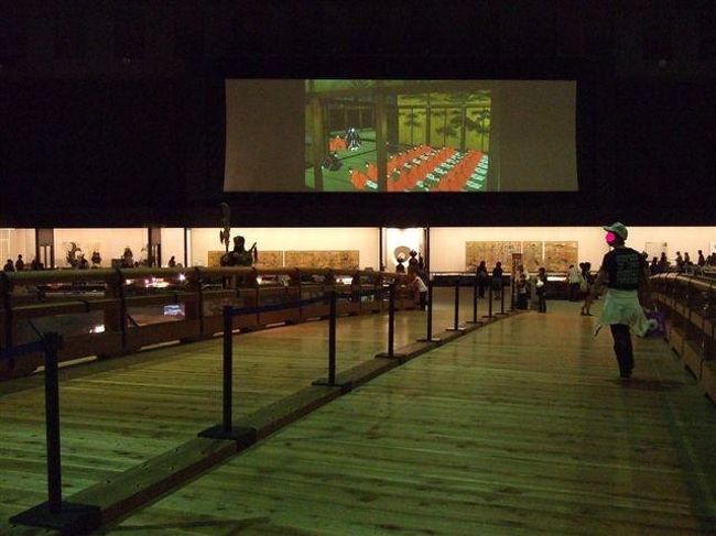 日本橋<br /><br />6階の入り口から入りこの日本橋を渡って江戸ゾーンへ<br /><br />