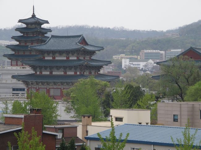 その後北村韓屋街の散歩、これは景福宮方面