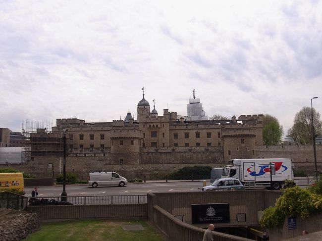 今回はGreenwitchに向かう途中に遠目から<br />眺めただけのTower Of London！