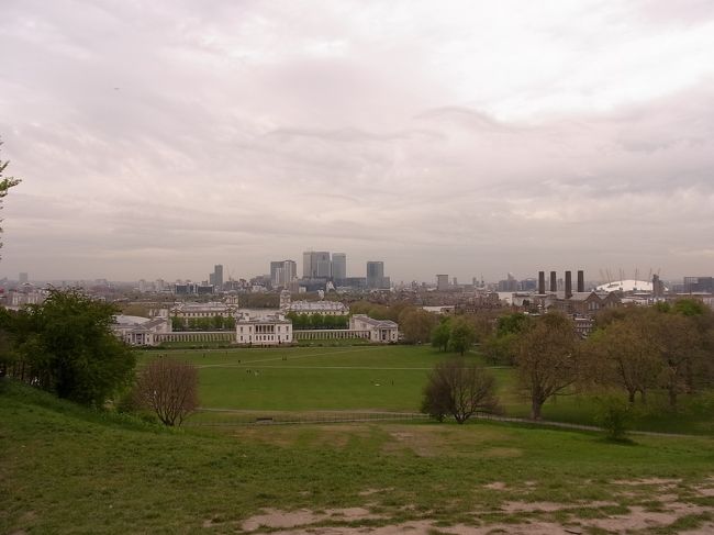 Greenwitchの丘からの景色。<br />緑の向こうにThemsが見えます☆